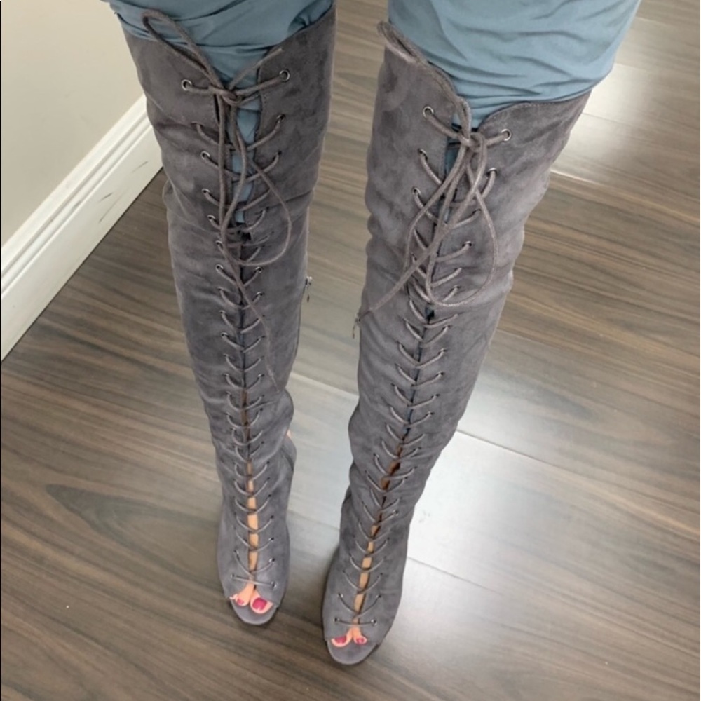 Brand New Sexy Grey Boutique Lace Up Heeled Boots - Picture 3 of 6